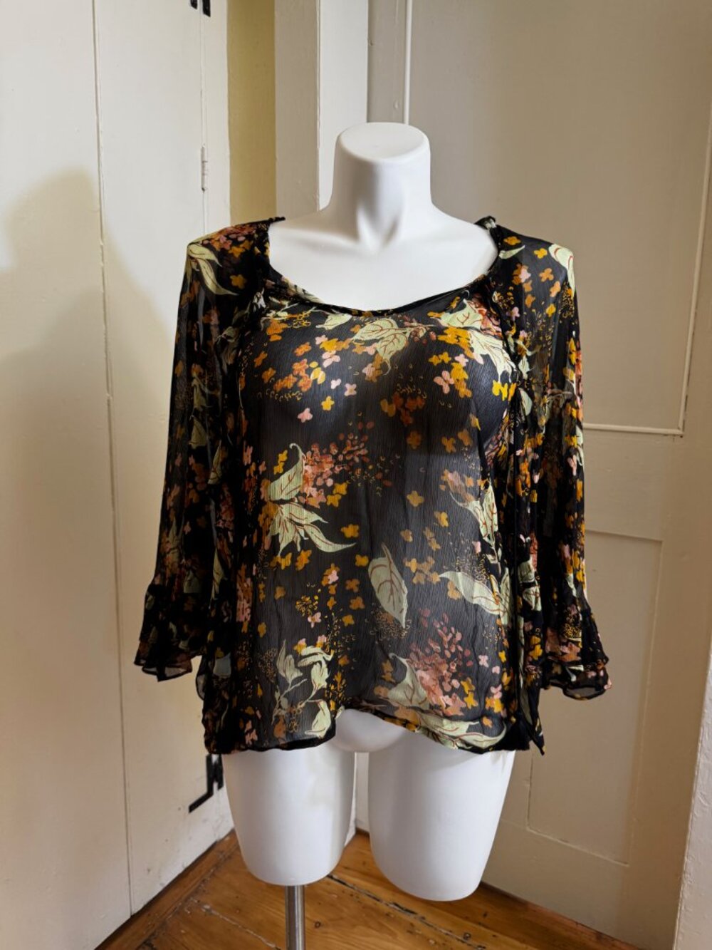 NWT Plenty by Tracy Reese Sheer Printed Blouse | L | Black floral print